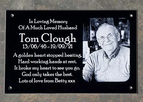 The better the photo the better the result. Aluminium Photo Memorial