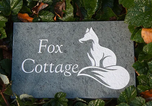 title here Lakeland green slate sign with imah=ge