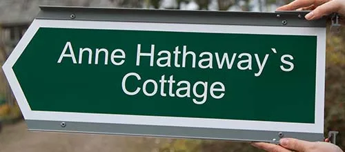 These are suitable to fix to wood or metal posts. Heavy Duty Directional Sign