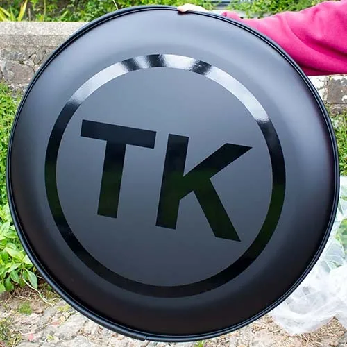 A great colour combination for a stylish 4x4 spare wheel cover. Black 4x4 spare wheel cover