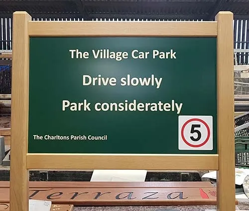 Sign with aluminium composite panel Large Oak Framed Sign