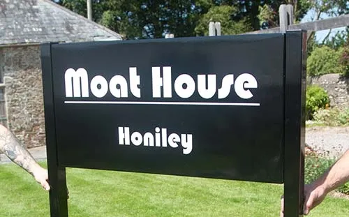 These signs can be single or double sided Aluminium Tray Sign with Posts