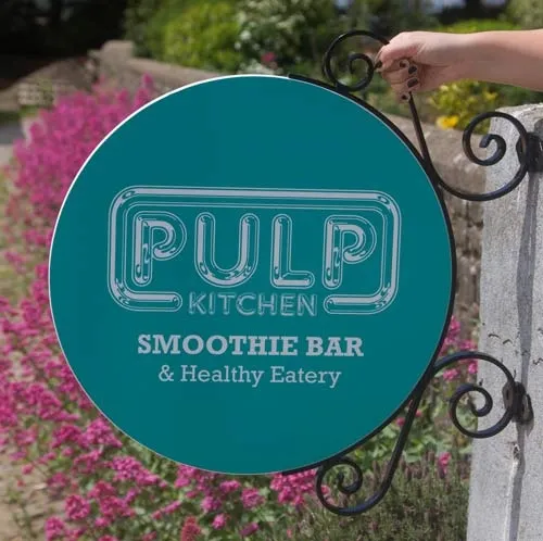 Rigis projecting signs can be more useful in some situations than hanging signs. Rigid Projecting Signs